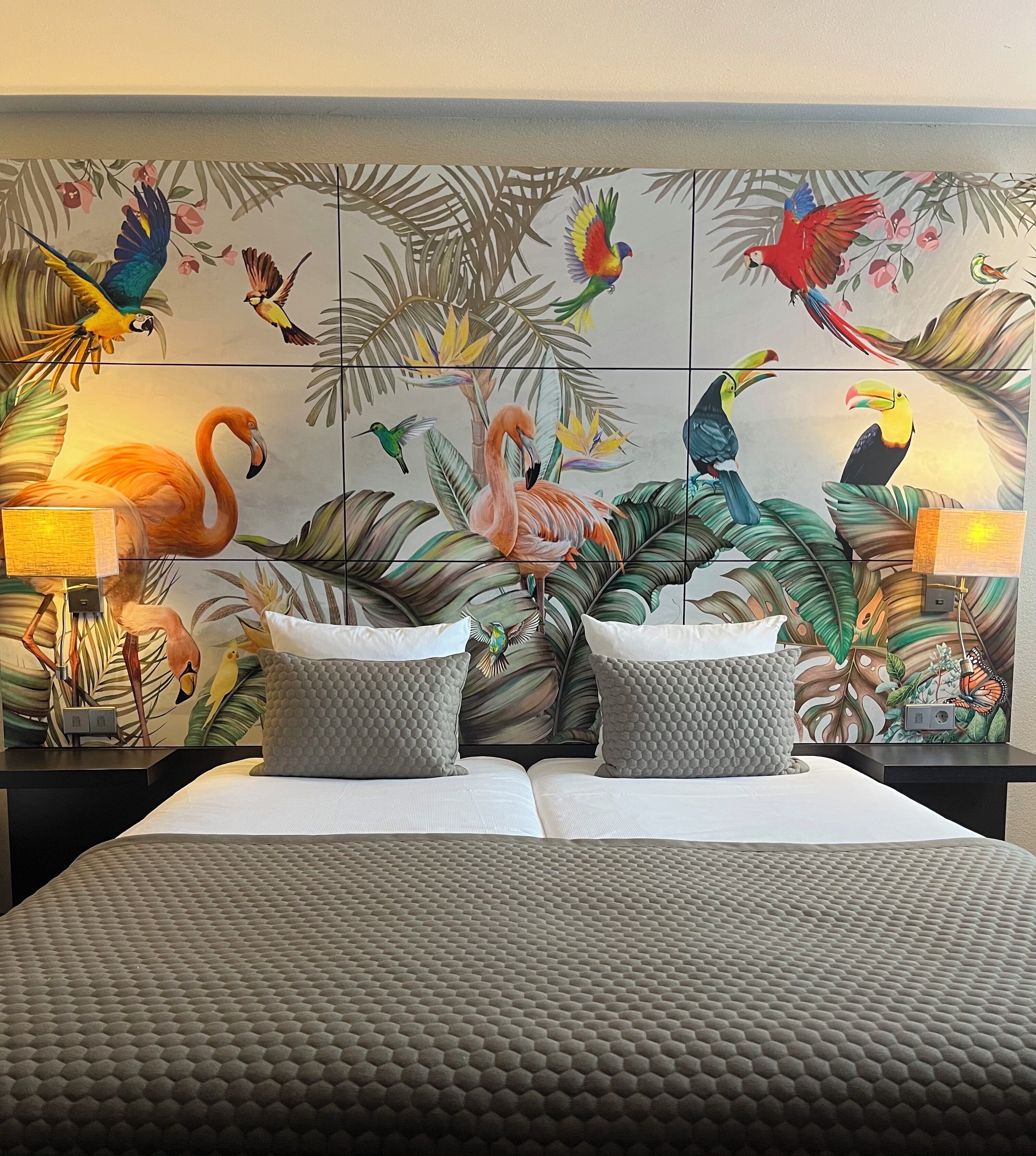 Familiesuite, 2 soverom | Safe på rommet, skrivebord og skrivebord for bærbar PC