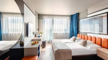 Minibar, in-room safe, blackout curtains, free WiFi