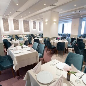 Dining - Hotel Hunguest Fenyo (Miercurea - Ciuc)