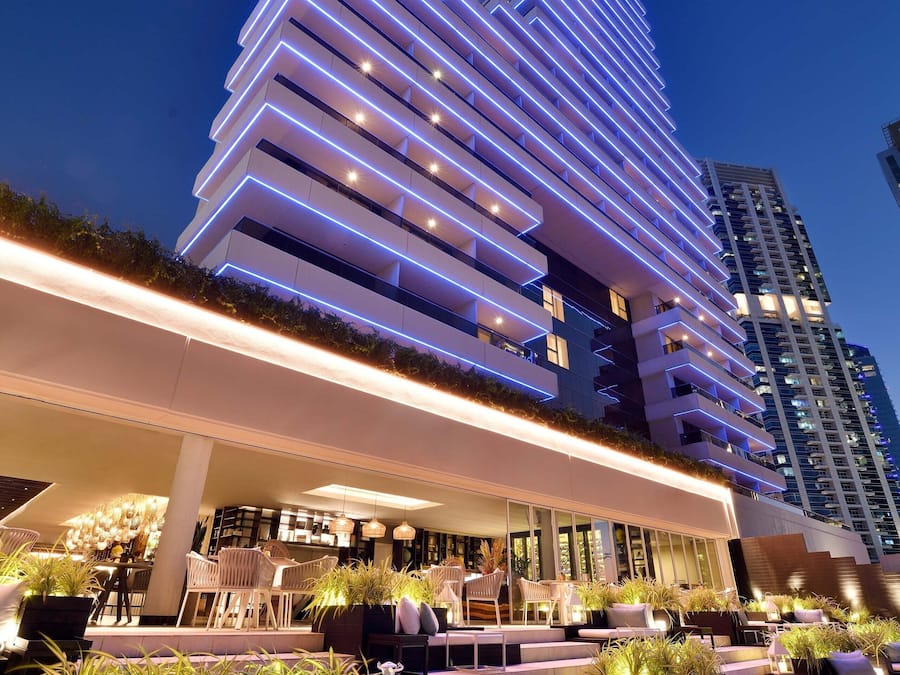 Dinner served, Asian cuisine, sea views