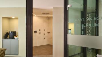 Literie de qualité supérieure, surmatelas, minibar