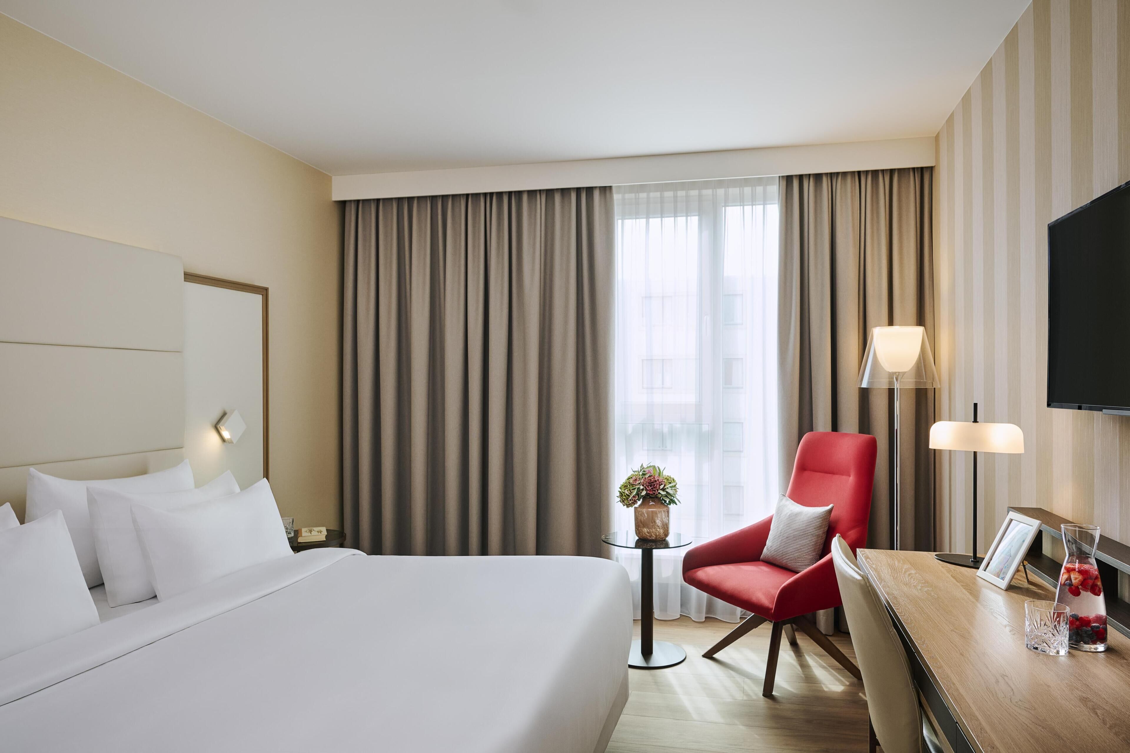 Literie de qualité supérieure, surmatelas, minibar