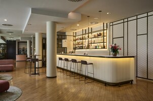 Bar (en la propiedad)