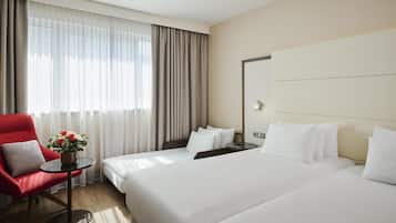 Premium bedding, pillowtop beds, minibar, in-room safe