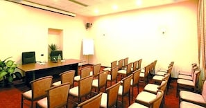 Meeting facility - Luna Rossa (Naples)