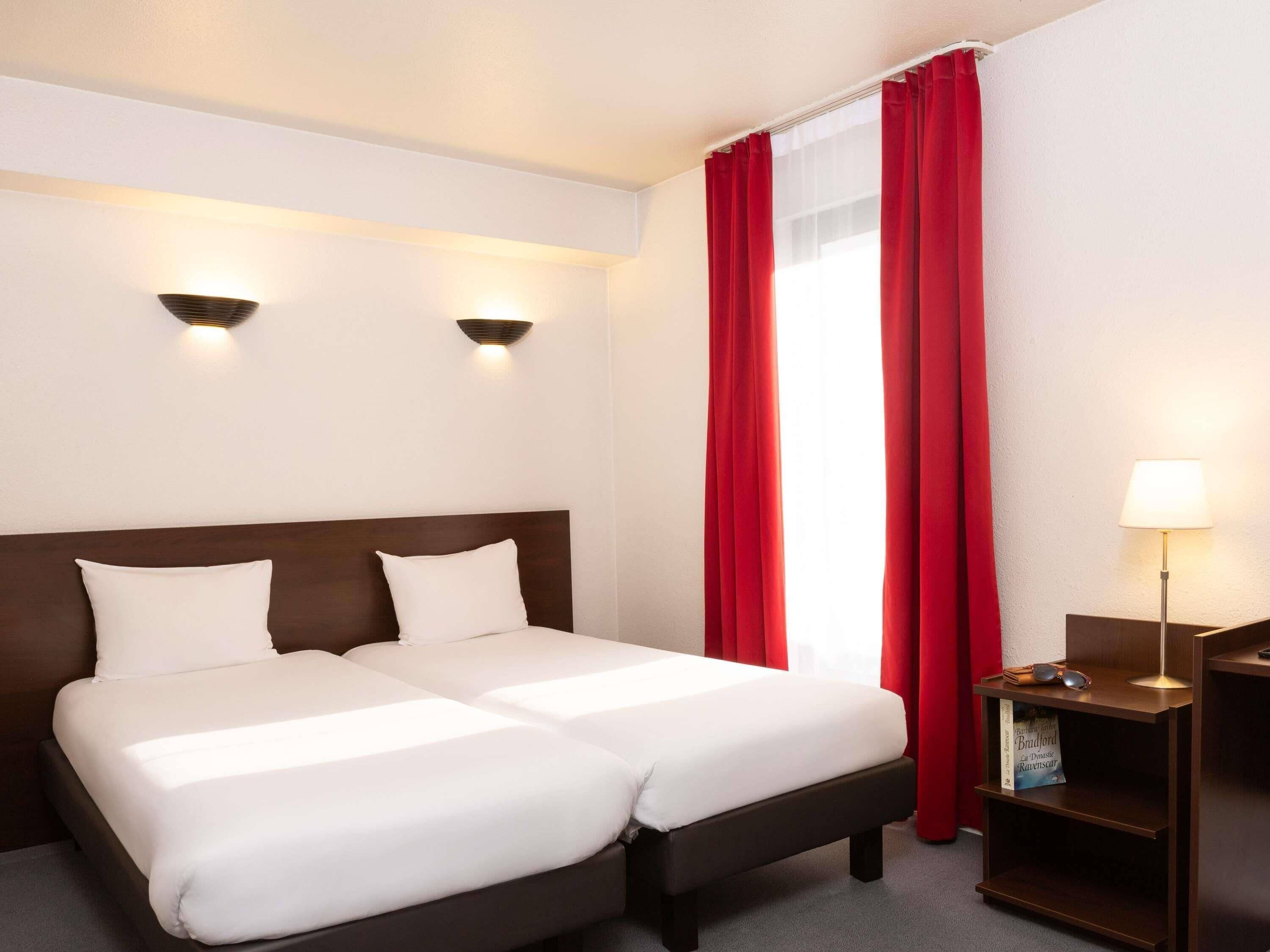 In-room safe, desk, free cribs/infant beds, free WiFi