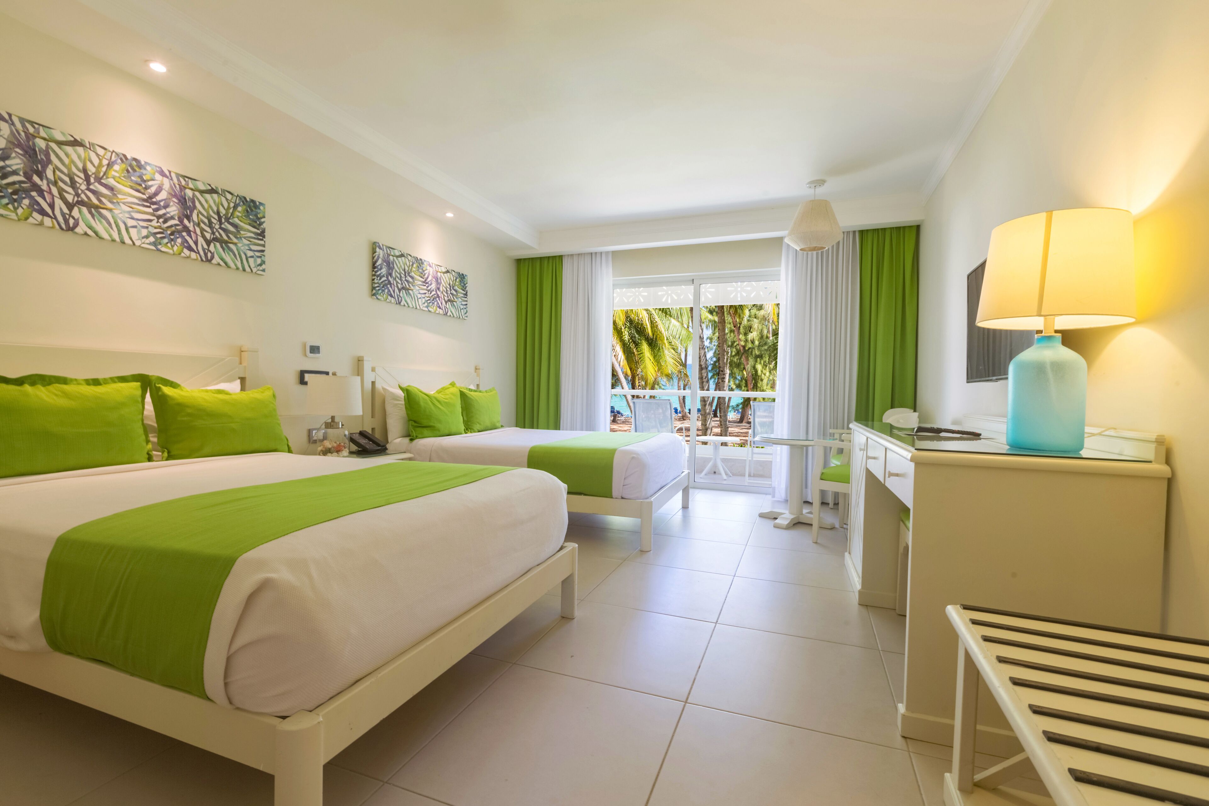 Minibar, blackout curtains, free WiFi, bed sheets