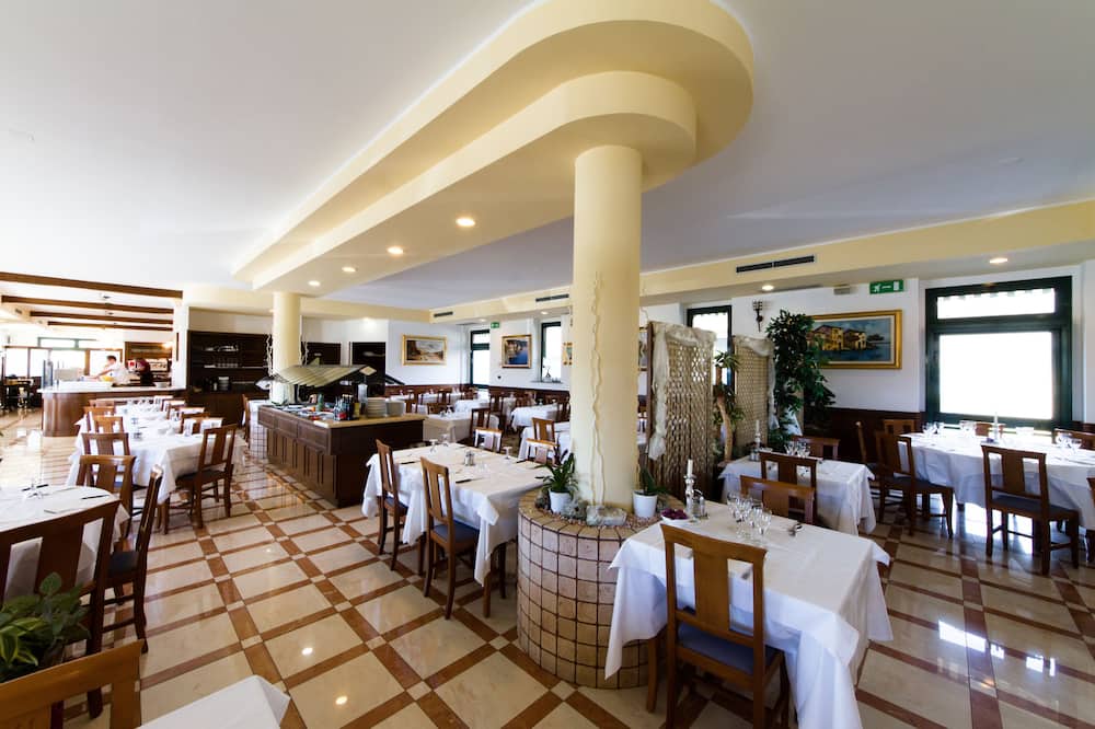 Vald Hotel