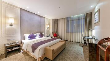 Deluxe Double or Twin Room, 2 Twin Beds | Down comforters, in-room safe, desk, blackout drapes