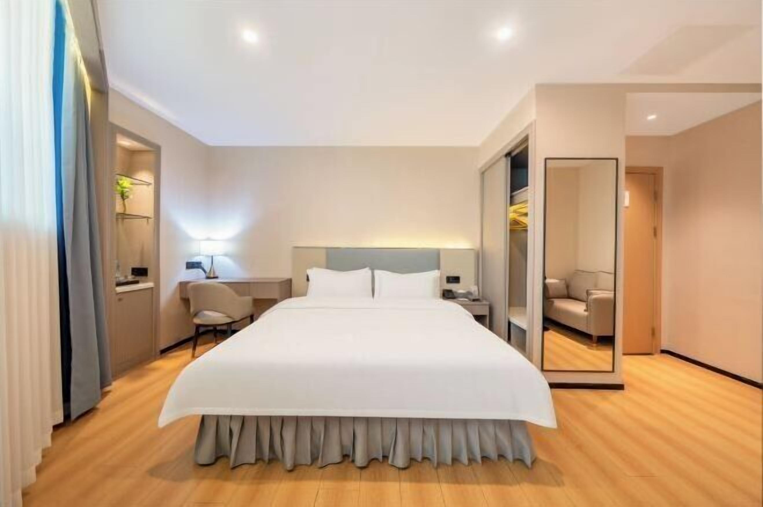 Acceso a internet y despertador 