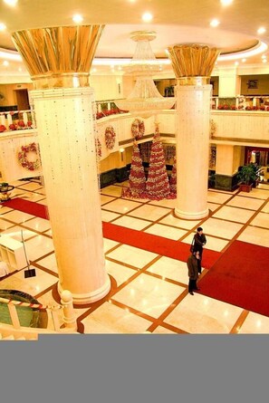 Lobby - HNA Redbuds Hotel Changchun (Changchun)