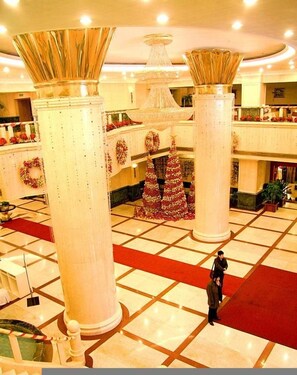 Lobby - HNA Redbuds Hotel Changchun (Changchun)