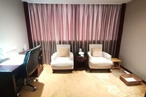 Alarm clocks - Overseas Chinese Hotel (Quanzhou)