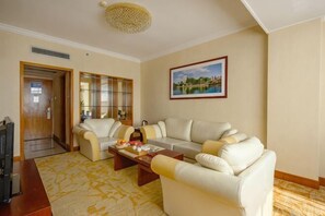 Living area - Overseas Chinese Hotel (Quanzhou)