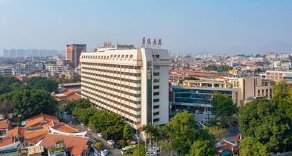 Overseas Chinese Hotel