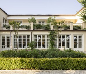 Fachada da propriedade