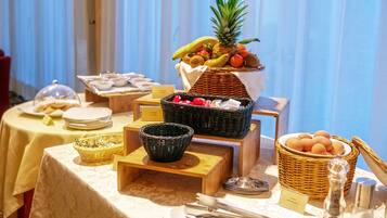 Desayuno buffet incluido todos los días