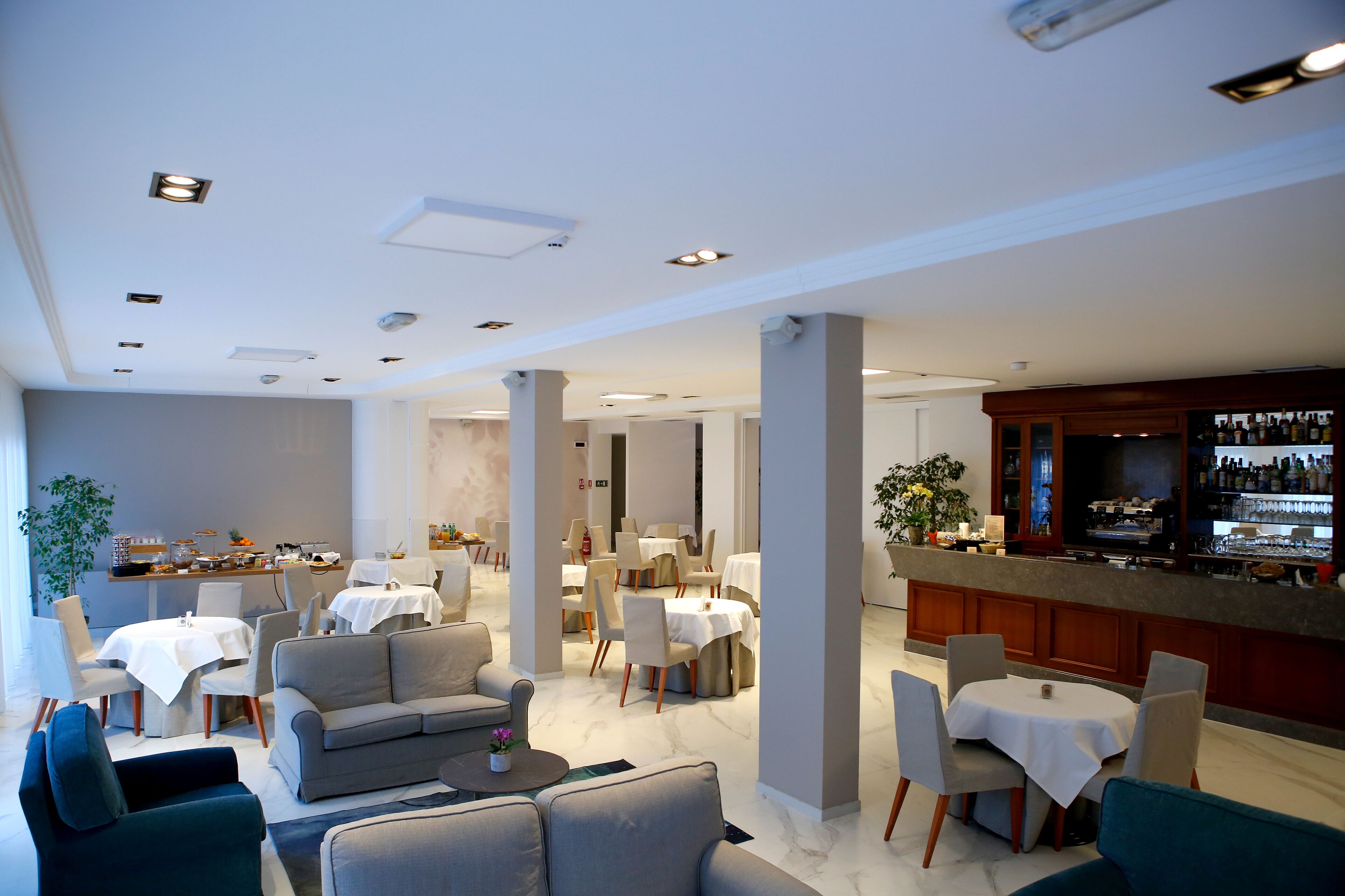 Bar (in der Unterkunft)