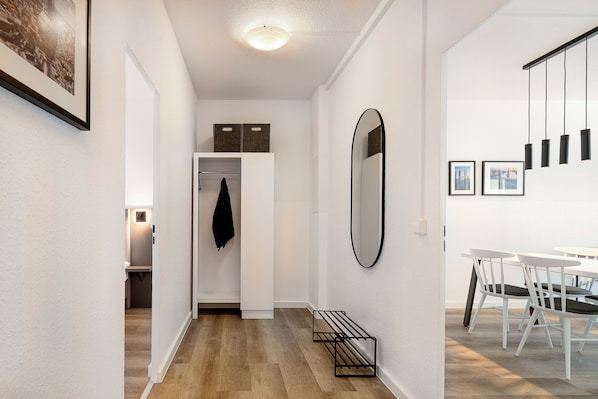 1 bedroom, hypo-allergenic bedding, blackout curtains, soundproofing