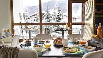 Desayuno buffet incluido todos los días