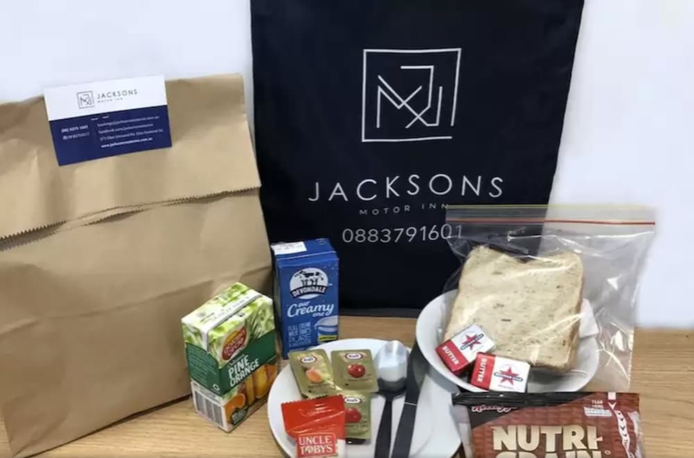 Jacksons Motor Inn by null