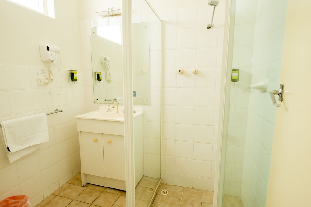 Jacksons Motor Inn by null