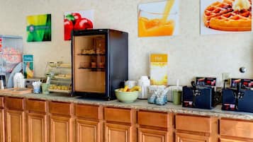 Free daily buffet breakfast