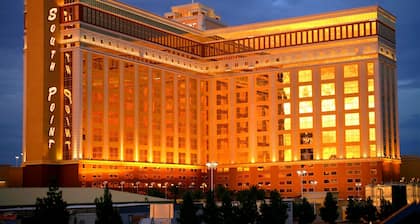 South Point Hotel, Casino, and Spa