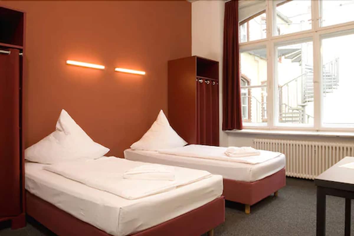 Hypo-allergenic bedding available, in-room safe, blackout drapes