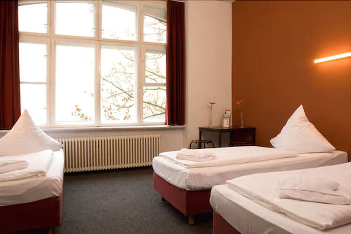 Triple Room