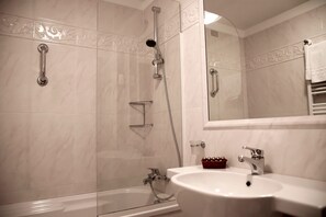Standard Single Room | Room amenity - Hotel Torretta (Montecatini Terme)