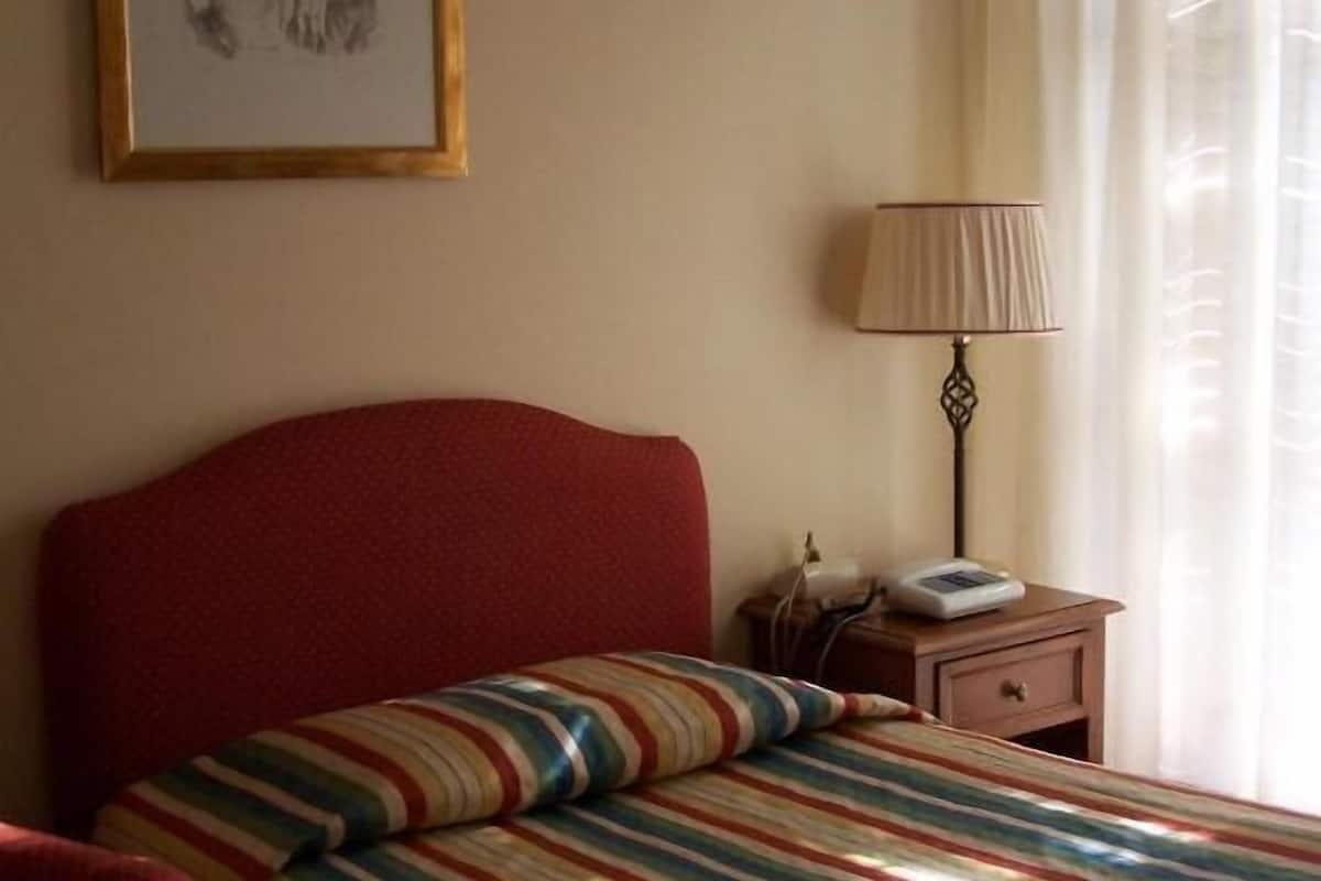 down duvets, minibar, in-room safe, desk