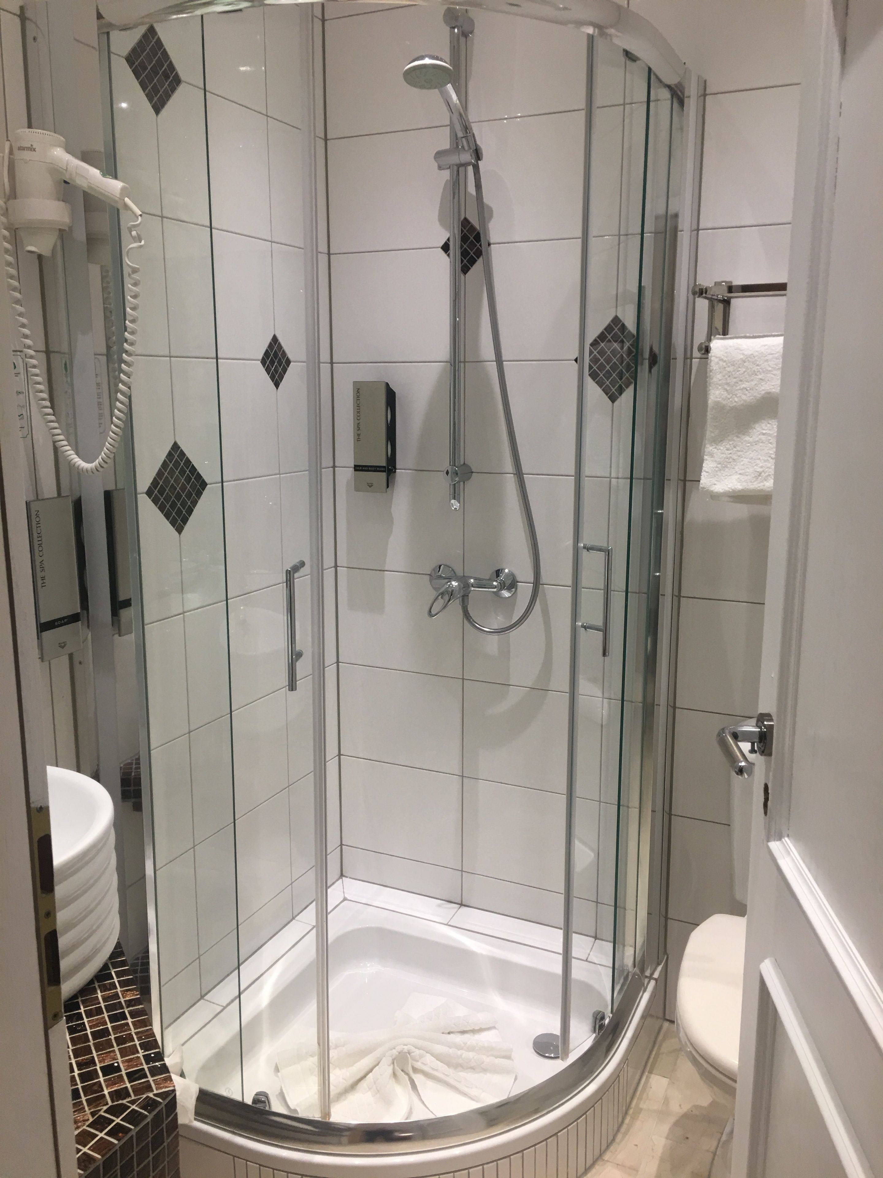 Dusj på badet