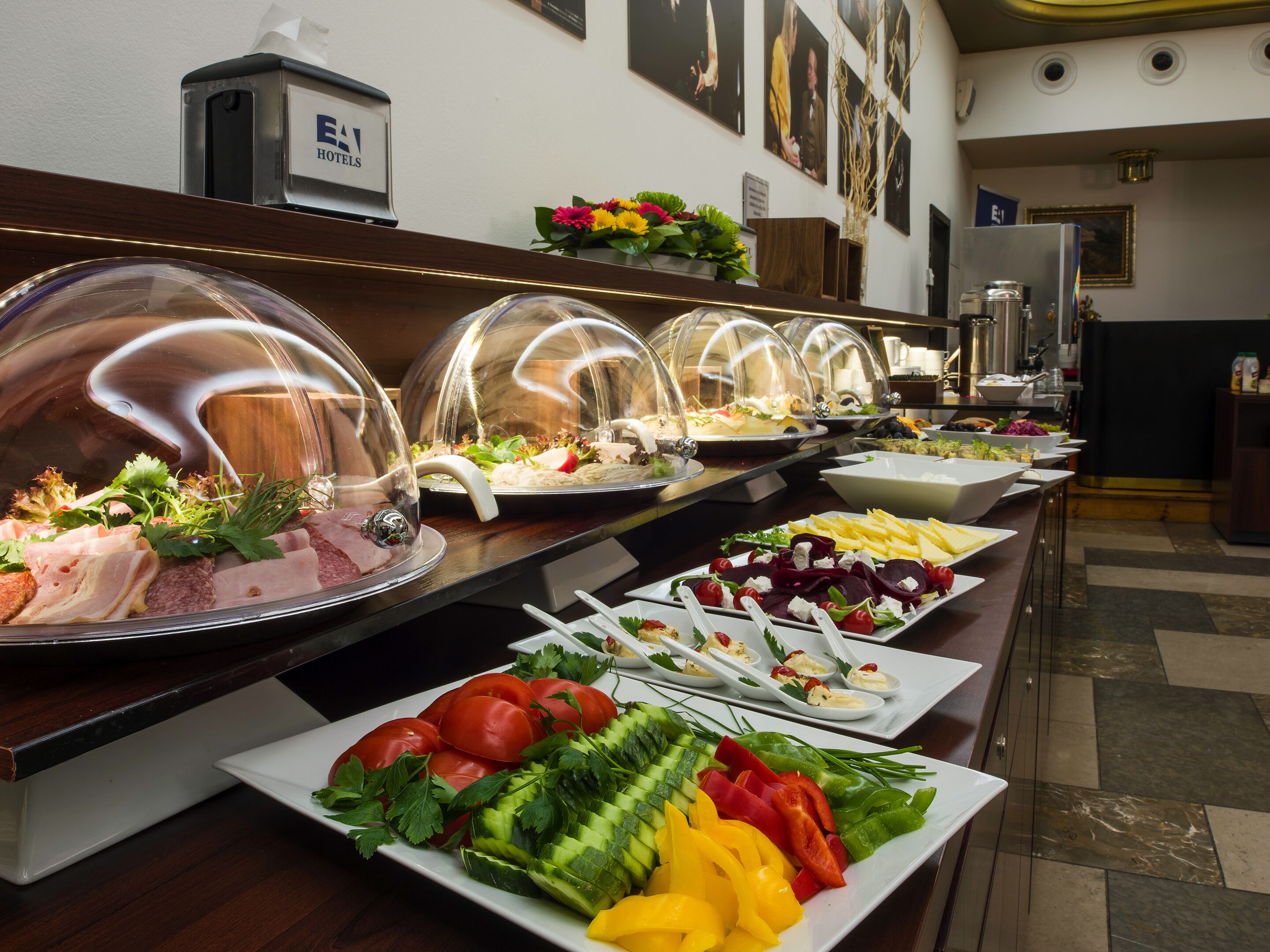 daily buffet breakfast (czk 375 per person)