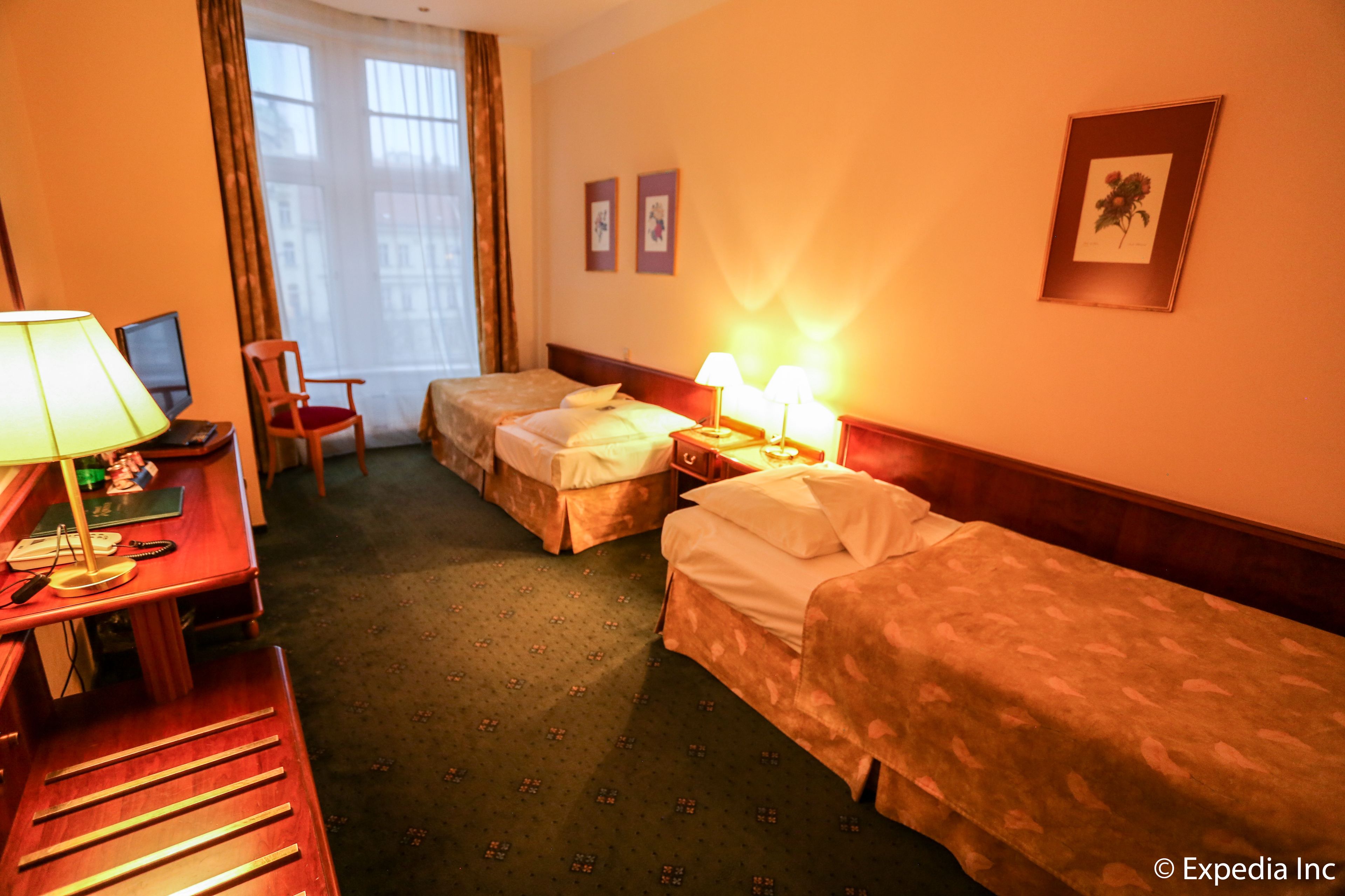 twin room (wenceslas square view) | premium bedding, minibar, in-room safe, desk