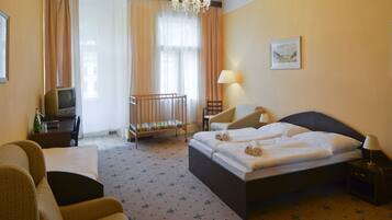 Desk, iron/ironing board, free WiFi