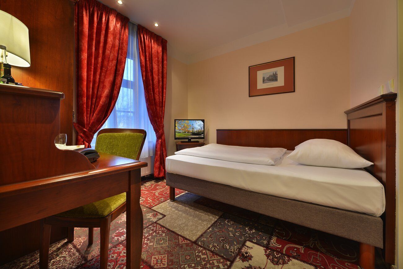 In-room safe, desk, free cots/infant beds, free WiFi