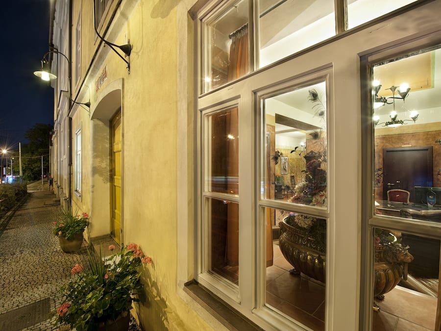 Entrada al alojamiento