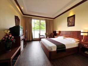 Superior-Doppelzimmer, 1 Queen-Bett | Hochwertige Bettwaren, Pillowtop-Betten, Minibar, Zimmersafe