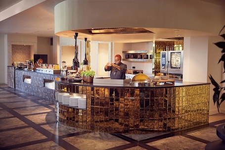 Restaurant. Van der Valk Hotel Nuland