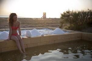 Bañera de hidromasaje exterior