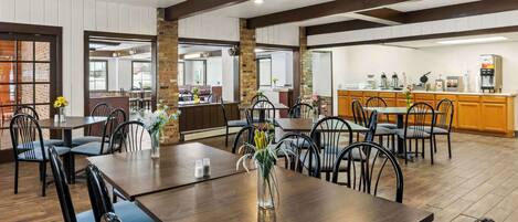 Desayuno buffet incluido todos los días