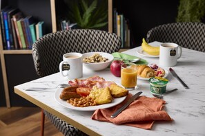 อาหารและเครื่องดื่ม