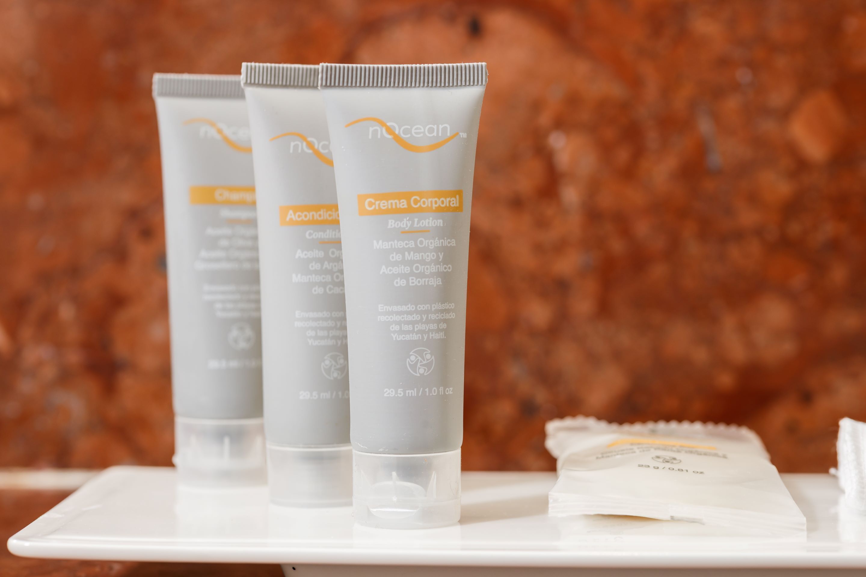 shower, rainfall showerhead, free toiletries, hair dryer