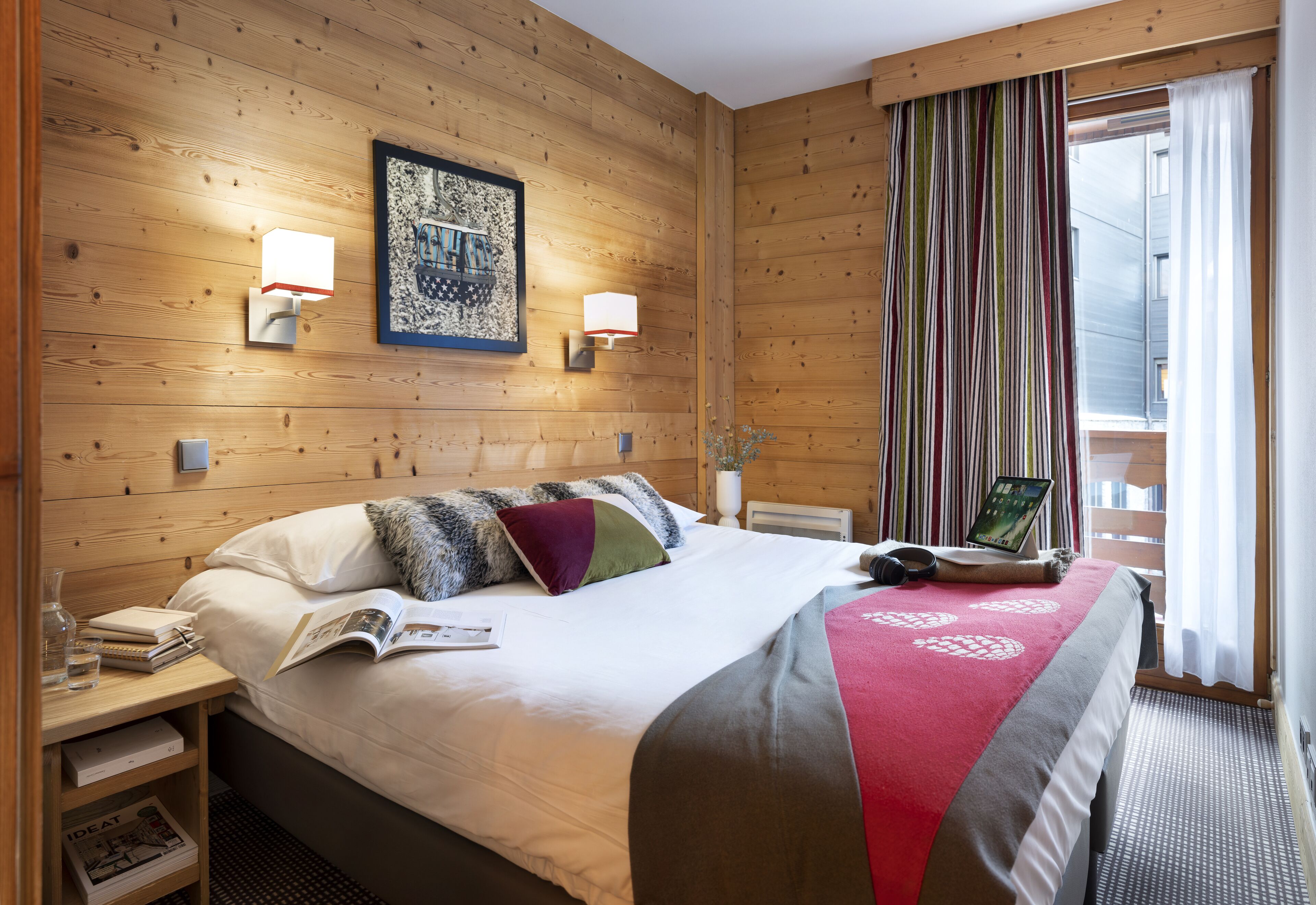 Apartment 6 people - 1 bedroom + 1 sleeping alcove | In-room safe, soundproofing, iron/ironing board (on request)
