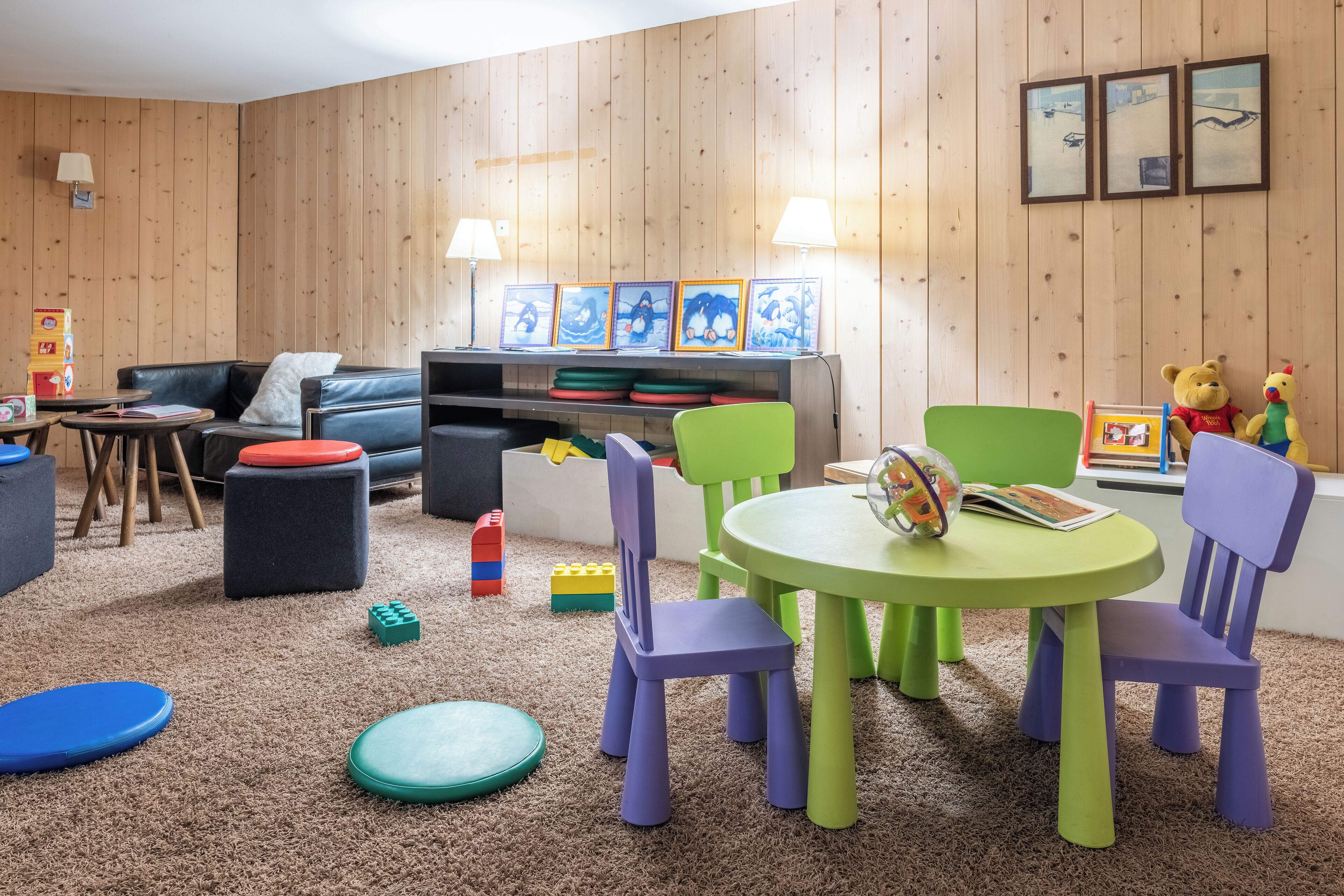 Area giochi per bambini (al coperto)