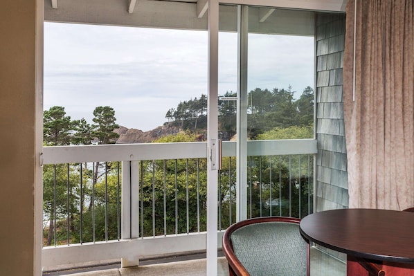 Room amenity - Travelodge by Wyndham Depoe Bay (Depoe Bay)