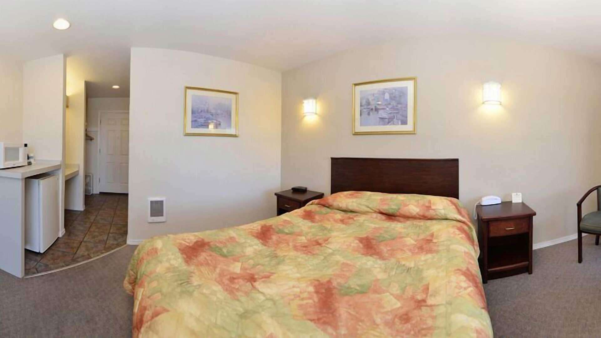 Desk, iron/ironing board, free cribs/infant beds, free WiFi