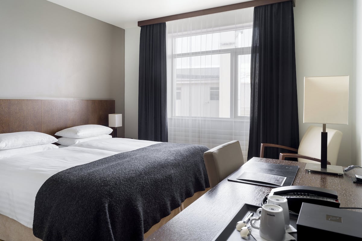 Standard-Doppel- oder -Zweibettzimmer