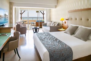 Deluxe Terrace Suite Sea View with Outdoor Whirlpool | 房內夾萬、書桌、免費 Wi-Fi、床單